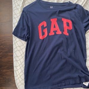 GAP tees